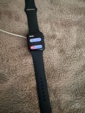 Apple Watch Series 3 Black 42mm GPS Smartwatch w/ Charger